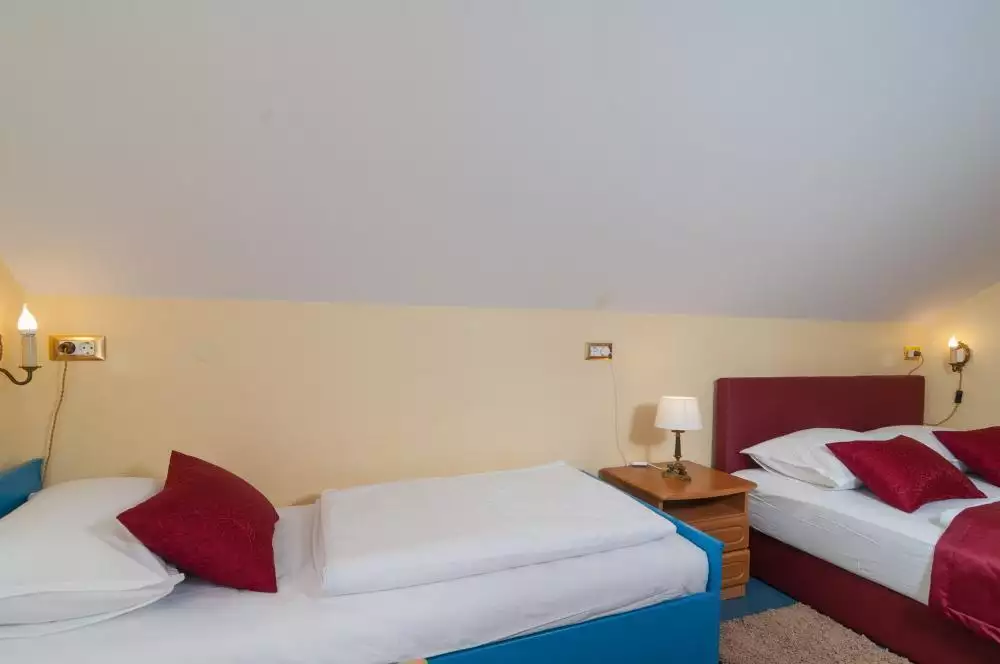 Hotels 350m² in Croatia, Nemira. Priced at 895000€ rent photo-13