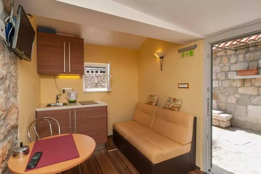 Hotels 350m² in Croatia, Nemira. Priced at 895000€ rent photo-20