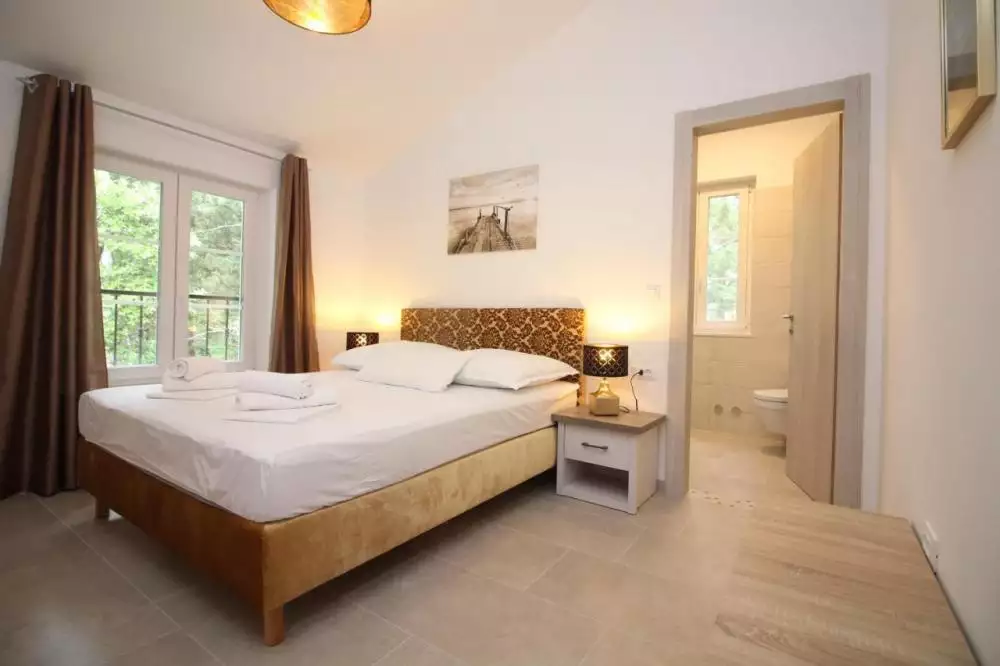 Villa 270m² in Croatia, Kastela. Priced at 1800000€ rent photo-25