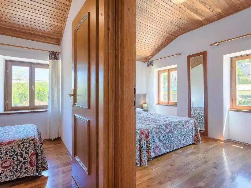 Hotels 240m² in Croatia, Buje. Priced at 1200000€ rent photo-13