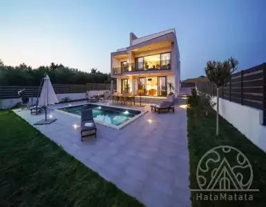 Buy in Croatia for 1200000€