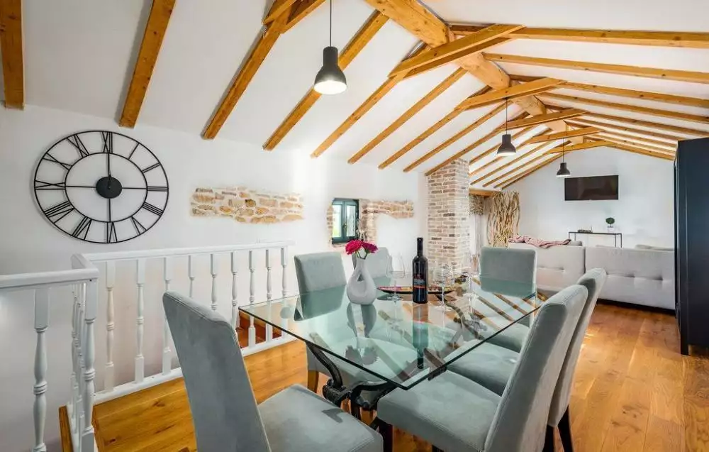 Villa 280m² in Croatia, Barban. Priced at 1380000€ rent photo-14