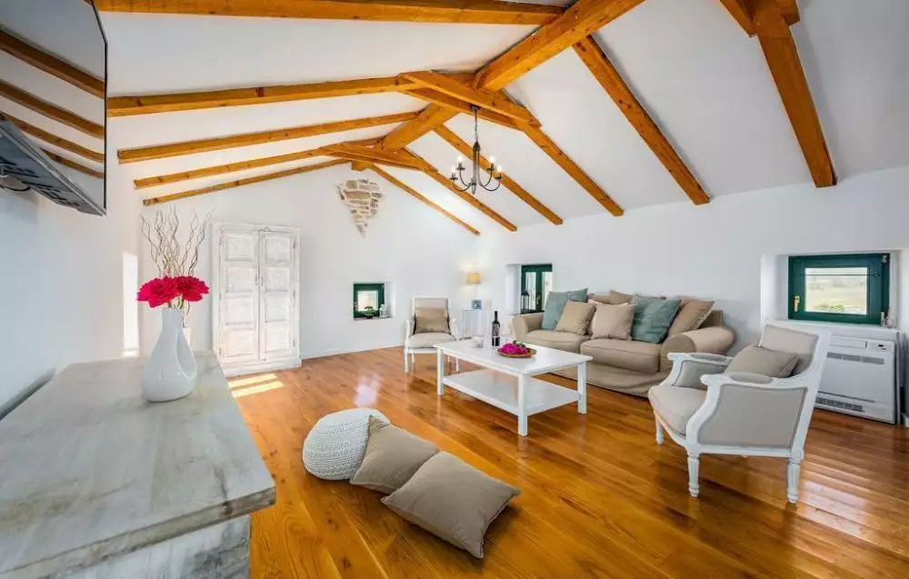 Villa 280m² in Croatia, Barban. Priced at 1380000€ rent photo-19