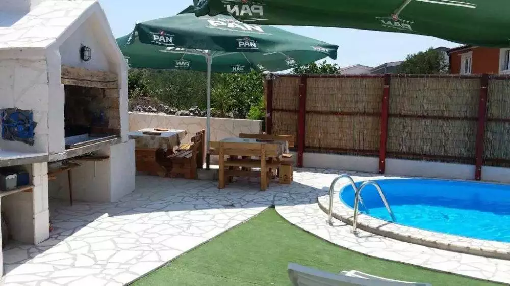 Hotels 255m² in Croatia, Rogoznica. Priced at 585000€ rent photo-11