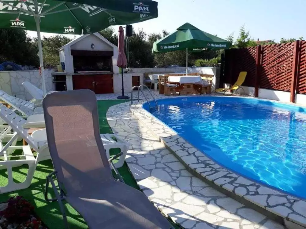 Hotels 255m² in Croatia, Rogoznica. Priced at 585000€ rent photo-12