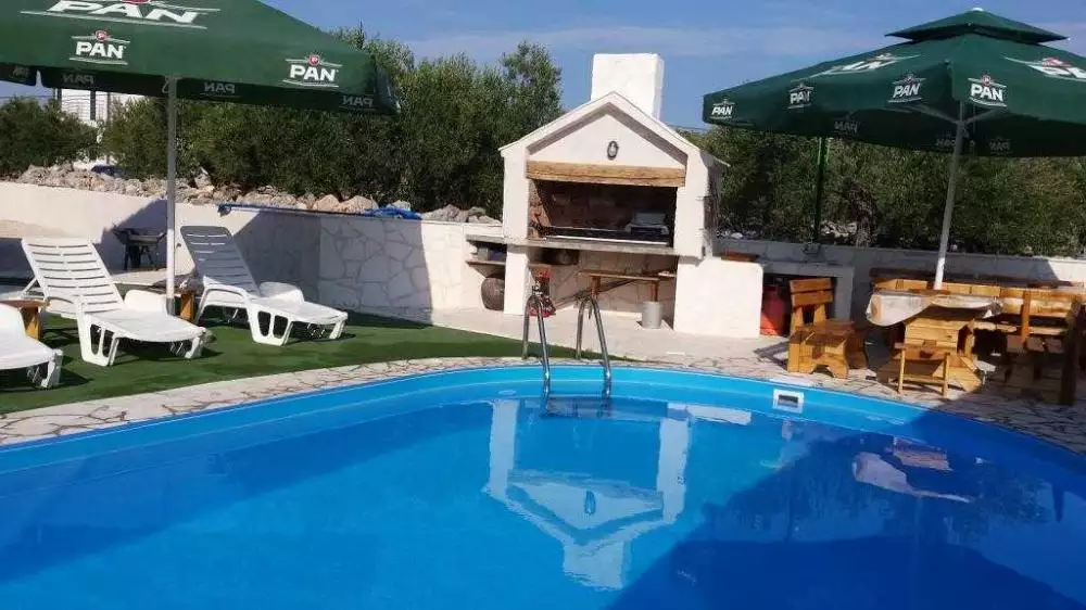 Hotels 255m² in Croatia, Rogoznica. Priced at 585000€ rent photo-13