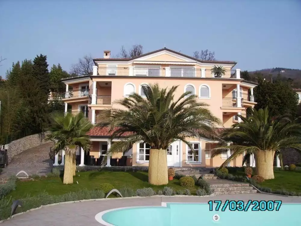 Hotels 1500m² in Croatia, Icici. Priced at 7900000€ rent photo-2