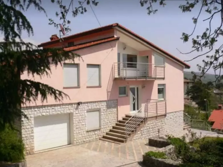 Villa 340m² in Croatia, Volosko. Priced at 1350000€ rent photo-1
