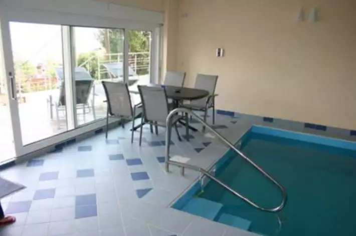 Villa 340m² in Croatia, Volosko. Priced at 1350000€ rent photo-6