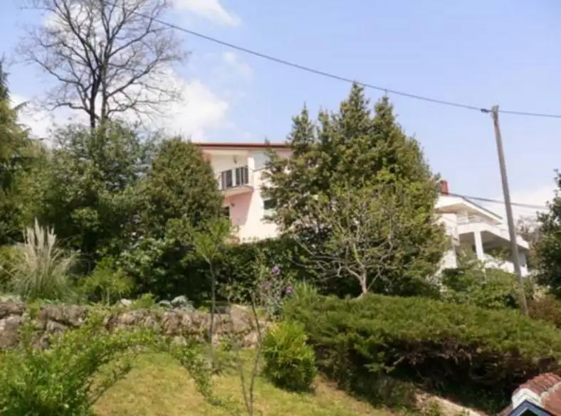Villa 340m² in Croatia, Volosko. Priced at 1350000€ rent photo-11