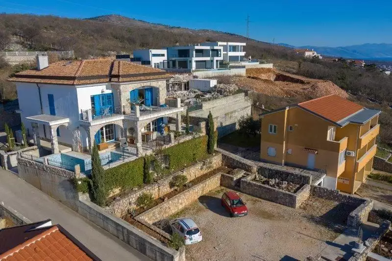Villa 500m² in Croatia, Crikvenica. Priced at 790000€ rent photo-4