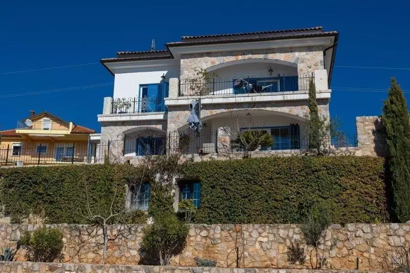 Villa 500m² in Croatia, Crikvenica. Priced at 790000€ rent photo-10