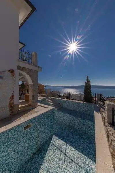 Villa 500m² in Croatia, Crikvenica. Priced at 790000€ rent photo-15