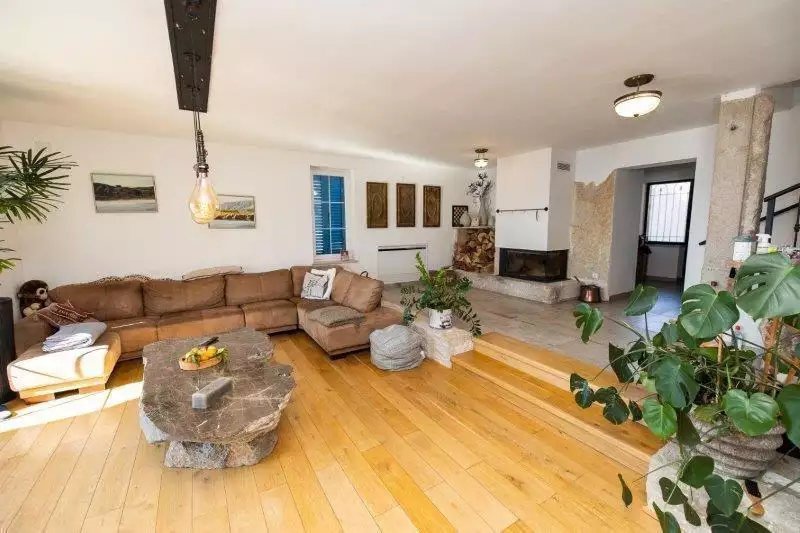 Villa 500m² in Croatia, Crikvenica. Priced at 790000€ rent photo-18