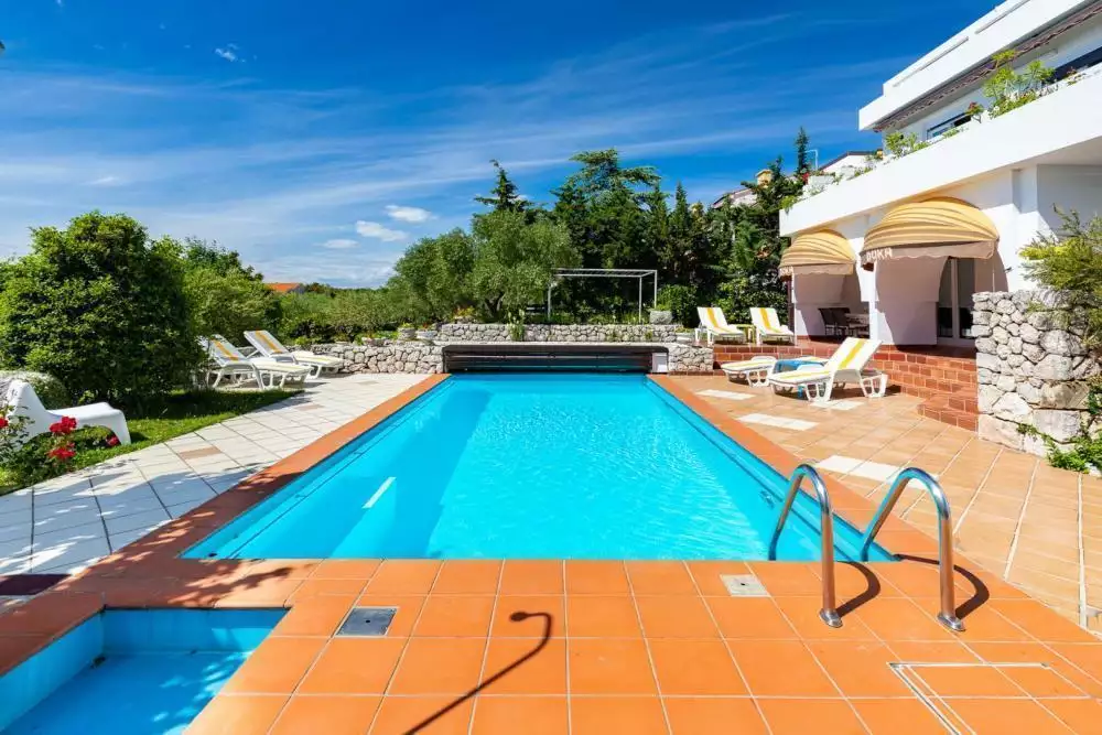 Hotels 450m² in Croatia, Punat. Priced at 2300000€ rent photo-4
