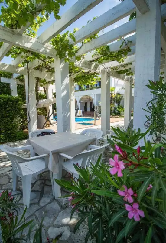 Hotels 450m² in Croatia, Punat. Priced at 2300000€ rent photo-5