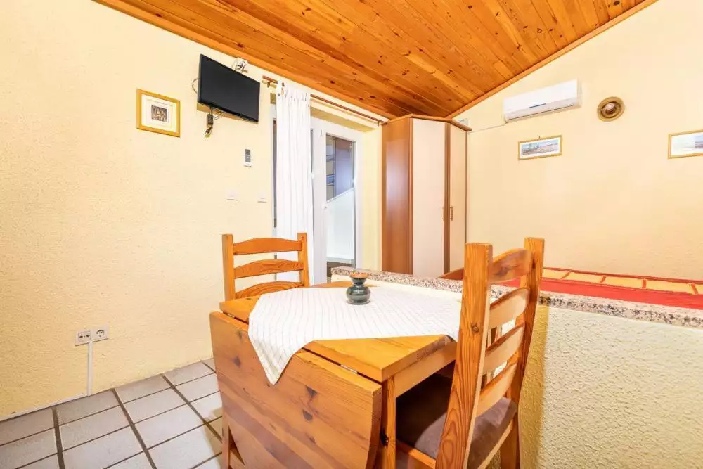 Hotels 450m² in Croatia, Punat. Priced at 2300000€ rent photo-10