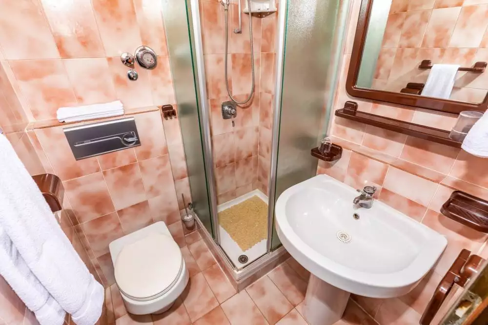 Hotels 450m² in Croatia, Punat. Priced at 2300000€ rent photo-11