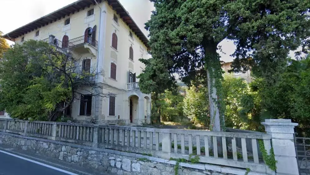 Villa 992m² in Croatia, Lovran. Priced at 2600000€ rent photo-7