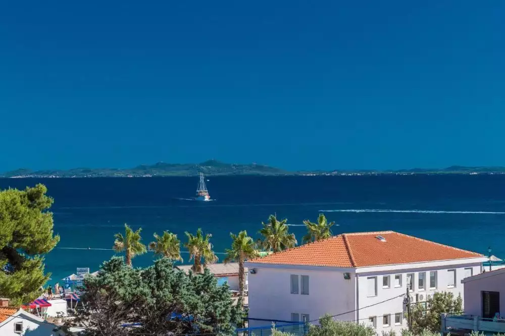 Hotels 550m² in Portugal, Tavira. Priced at 2500000€ rent photo-3