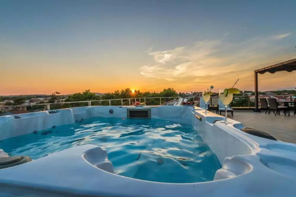 Hotels 550m² in Portugal, Tavira. Priced at 2500000€ rent photo-25