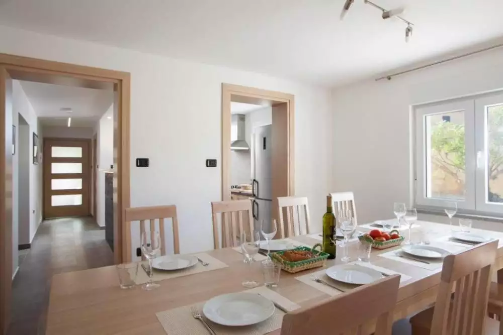 Villa 220m² in Croatia, Medulin. Priced at 580000€ rent photo-10