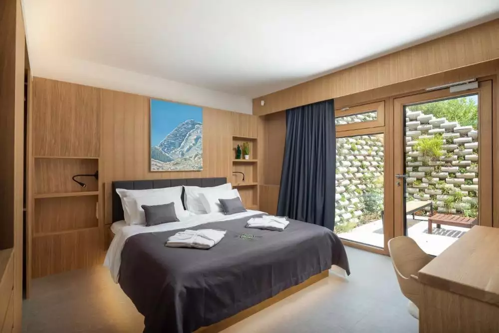 Villa 298m² in Croatia, Omis. Priced at 2500000€ rent photo-13
