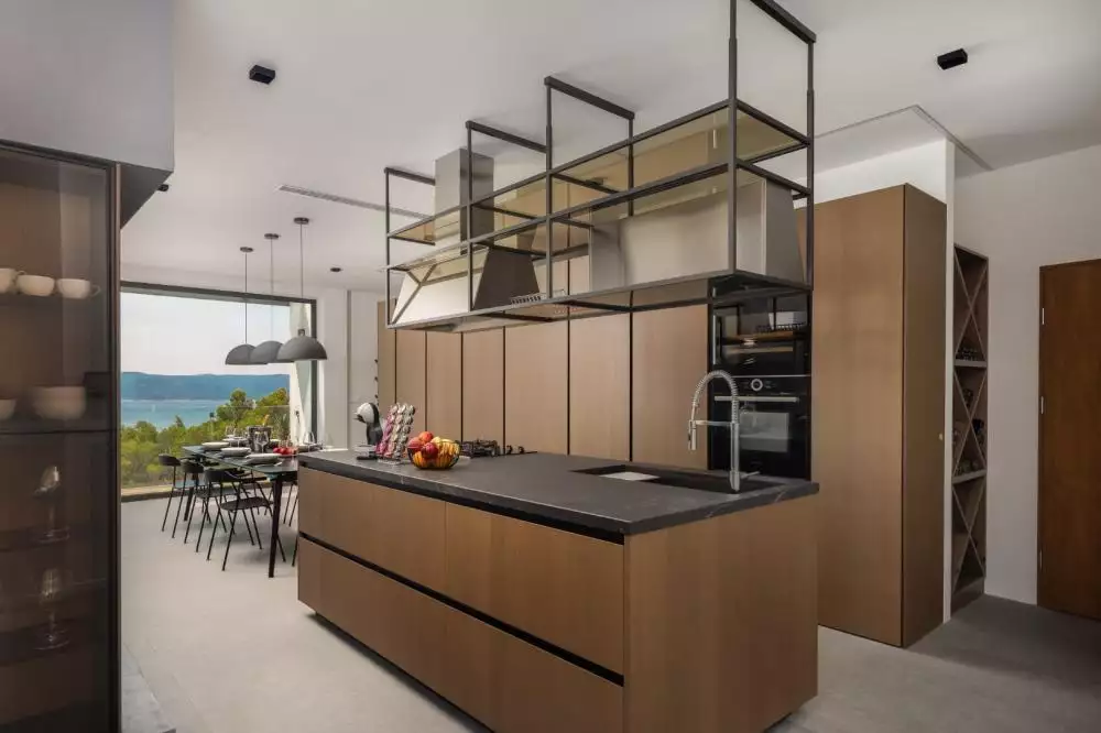 Villa 298m² in Croatia, Omis. Priced at 2500000€ rent photo-20