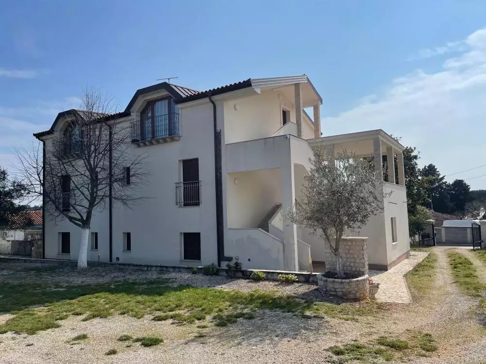 Hotels 521m² in Croatia, Umag. Priced at 1900000€ rent photo-2