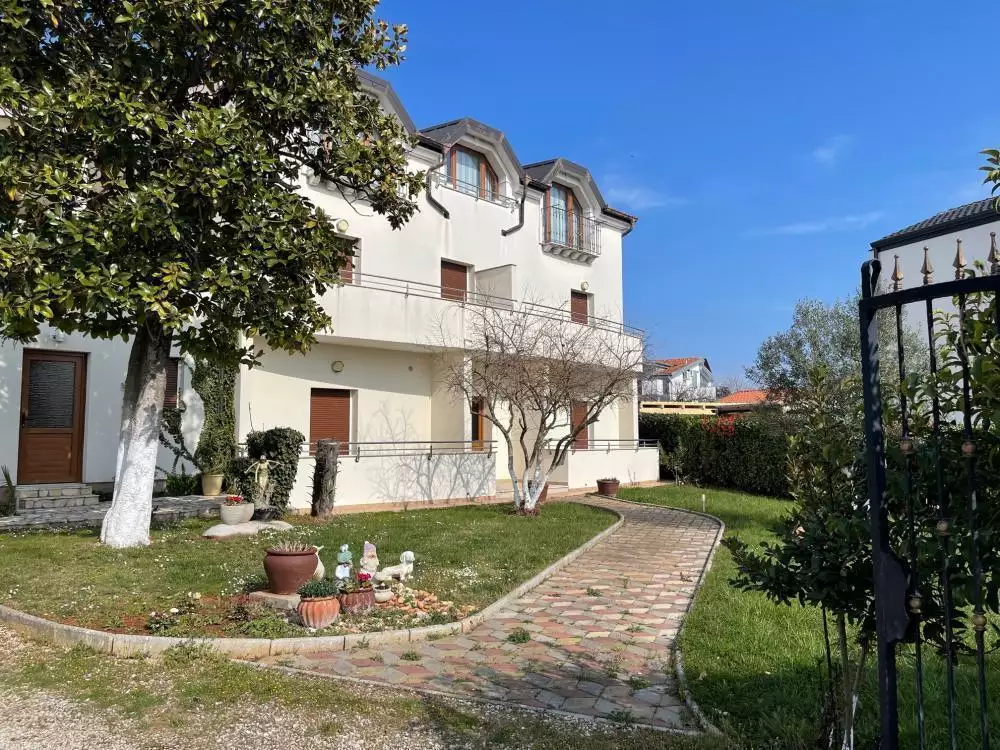 Hotels 521m² in Croatia, Umag. Priced at 1900000€ rent photo-9