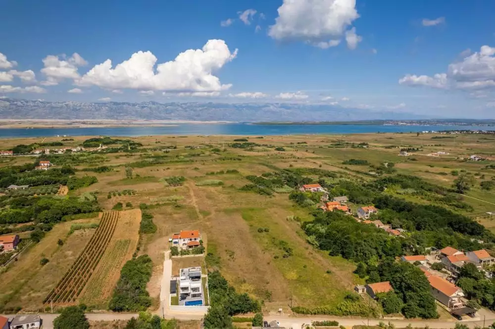 Villa 252m² in Croatia, Privlaka. Priced at 1650000€ rent photo-6
