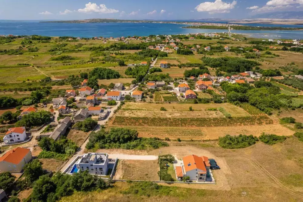 Villa 252m² in Croatia, Privlaka. Priced at 1650000€ rent photo-8