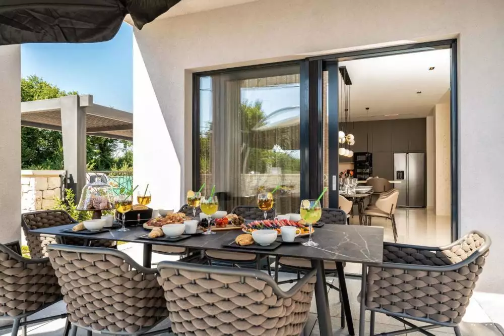 Villa 252m² in Croatia, Privlaka. Priced at 1650000€ rent photo-11