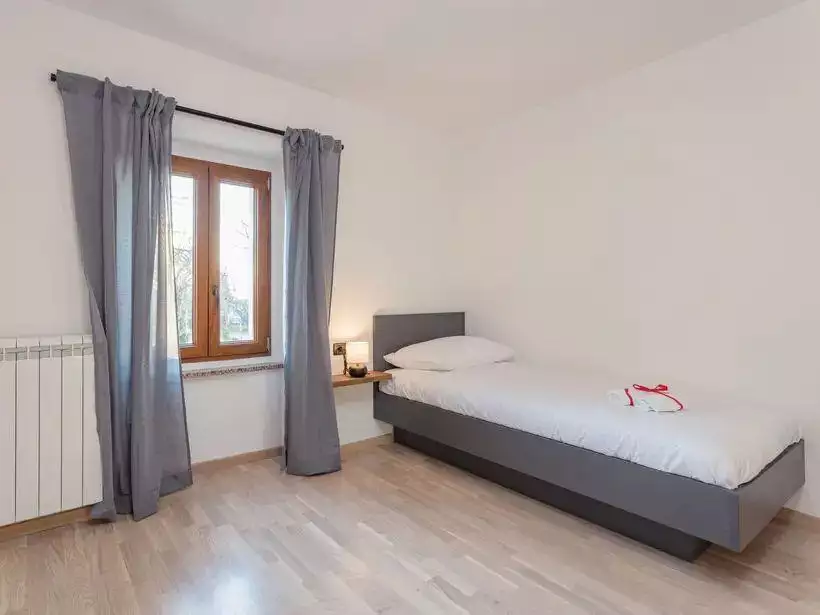 Villa 240m² in Croatia, Umag. Priced at 690000€ rent photo-21