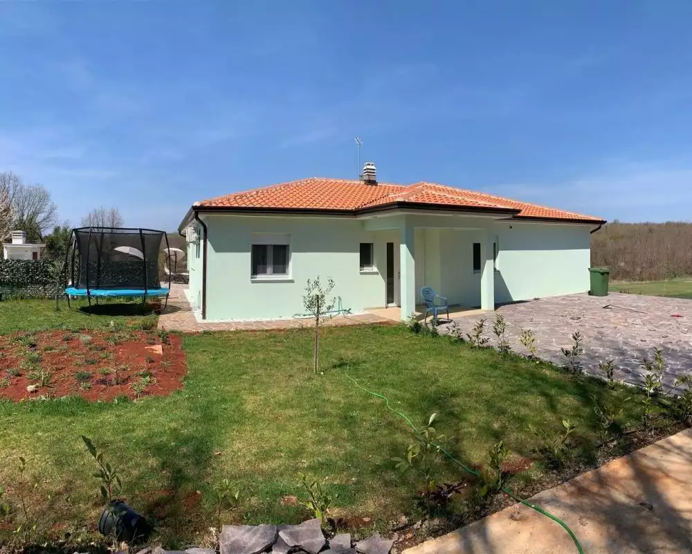 Villa 140m² in Croatia, Umag. Priced at 650000€ rent photo-3