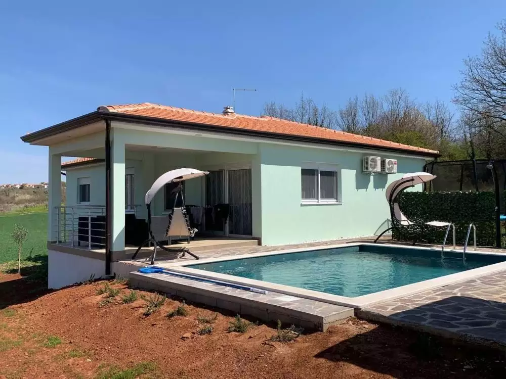 Villa 140m² in Croatia, Umag. Priced at 650000€ rent photo-7