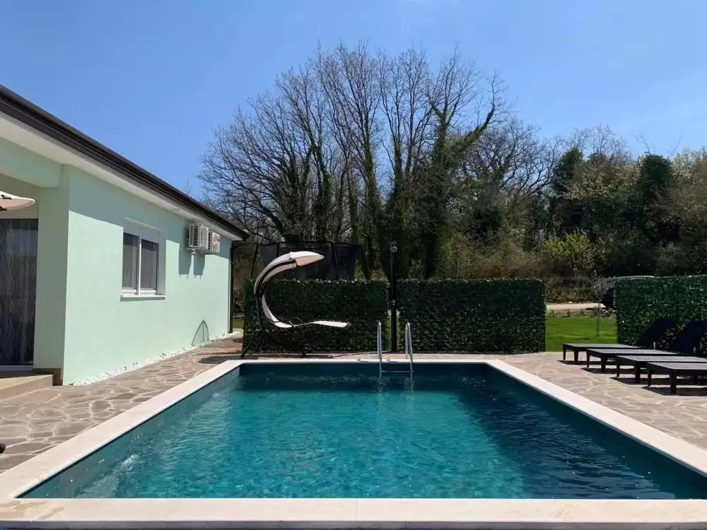 Villa 140m² in Croatia, Umag. Priced at 650000€ rent photo-10