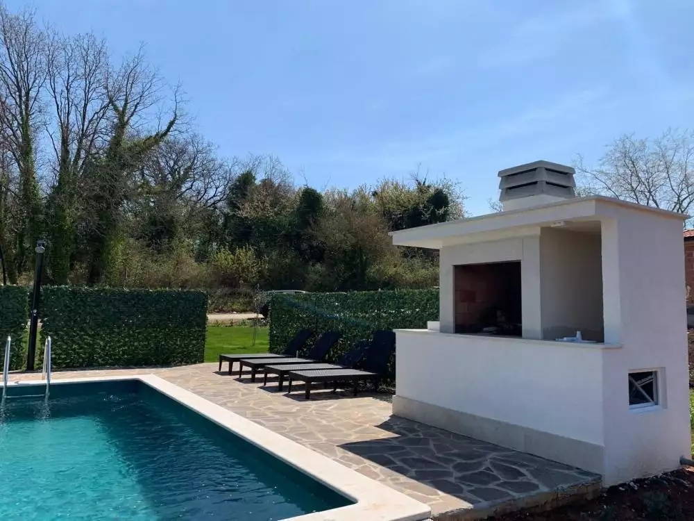 Villa 140m² in Croatia, Umag. Priced at 650000€ rent photo-12