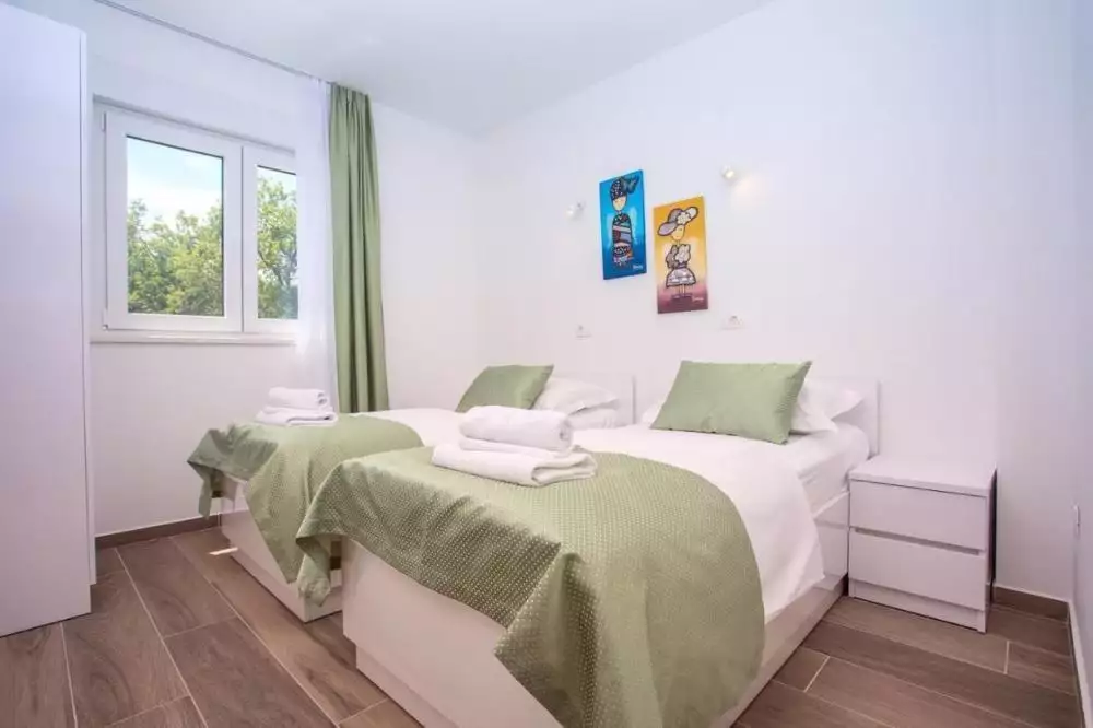 Villa 250m² in Croatia, Omis. Priced at 1500000€ rent photo-17