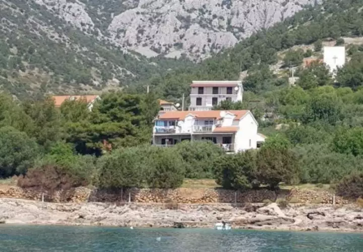 Hotels 583m² in Croatia, Zavala. Priced at 879000€ rent photo-2