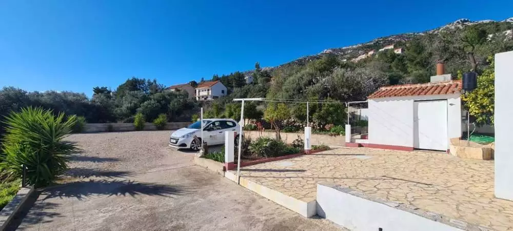Hotels 583m² in Croatia, Zavala. Priced at 879000€ rent photo-25