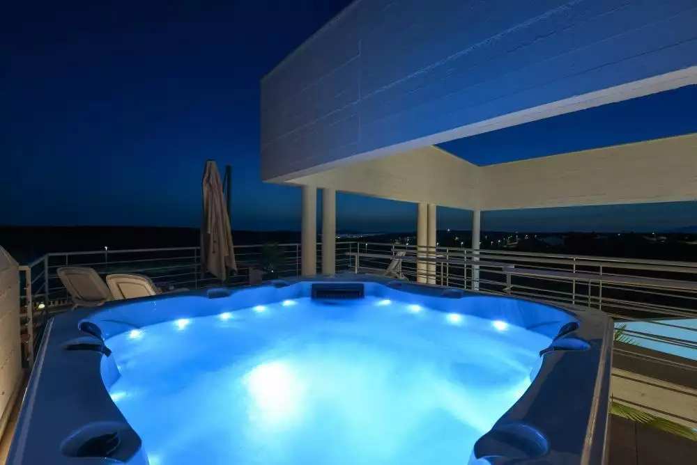 Villa 200m² in Croatia, Zadar. Priced at 1350000€ rent photo-22