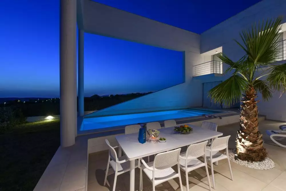 Villa 200m² in Croatia, Zadar. Priced at 1350000€ rent photo-25