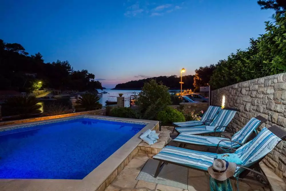 Villa 460m² in Croatia, Korcula. Priced at 1600000€ rent photo-20