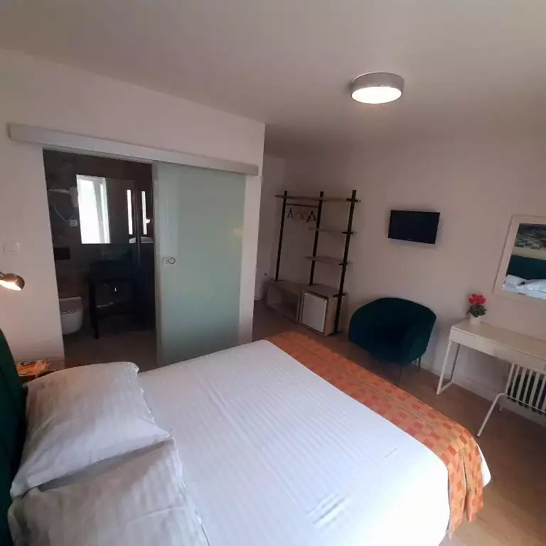 Hotels 600m² in Spain, Lo Pagan. Priced at 1270000€ rent photo-22