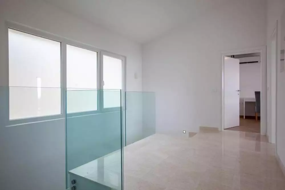 Villa 300m² in Croatia, Makarska. Priced at 880000€ rent photo-25