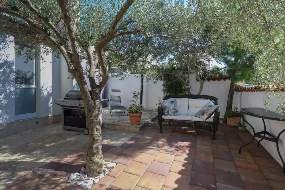 Villa 310m² in Croatia, Ciovo. Priced at 1100000€ rent photo-10