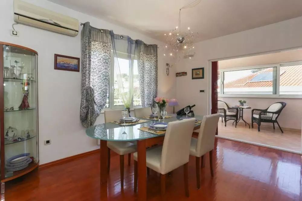 Villa 310m² in Croatia, Ciovo. Priced at 1100000€ rent photo-25