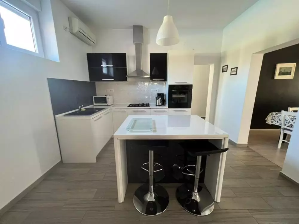 Villa 320m² in Croatia, Labin. Priced at 560000€ rent photo-22