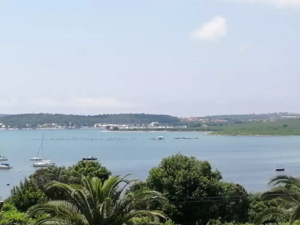 Hotels 433m² in Croatia, Medulin. Priced at 950000€ rent photo-2